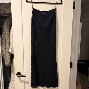 Elegant Black Lace skirt